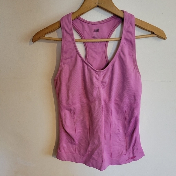New Balance Tank Top Built in Bra Racerback Pink S Small - Picture 1 of 9
